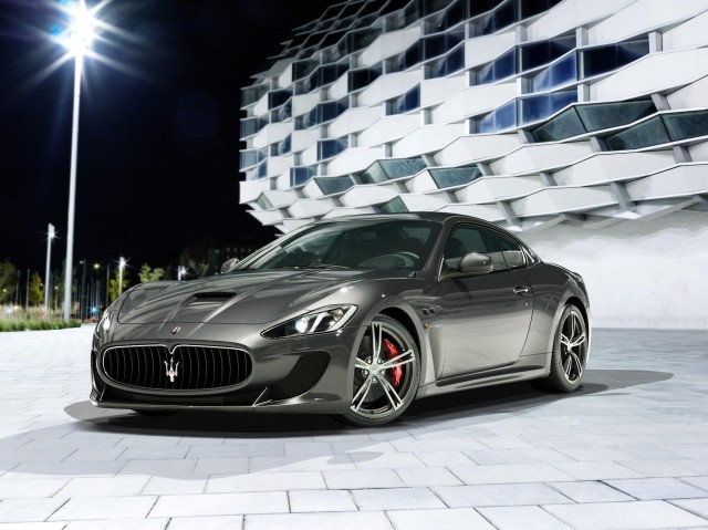 Maserati GranTurismo MC Stradale 2013-2.jpg